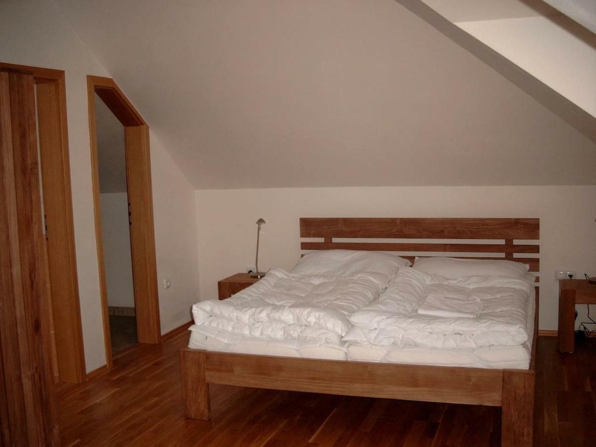Obora 827 Nova Bystrice Villa Dış mekan fotoğraf